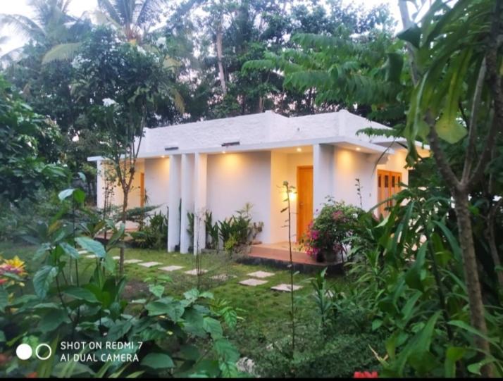 Cemare Cottage Lembar  외부 사진
