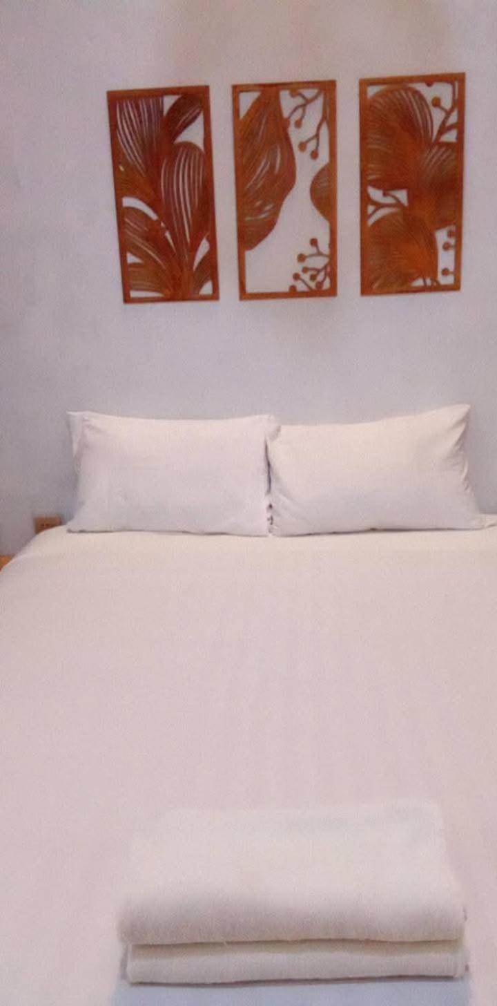 Cemare Cottage Lembar  객실 사진